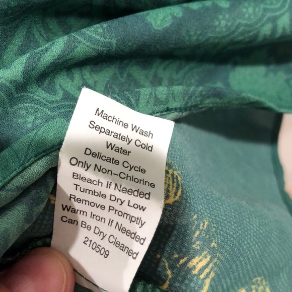 CAbi Green Top - Picture 5 of 6